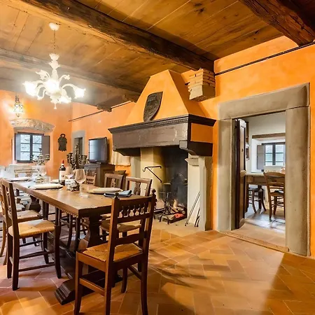 Apartment Sambuca Loft San Romano in Garfagnana